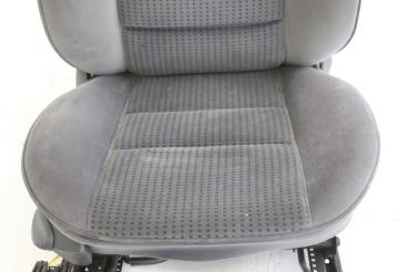 Preview: Sitz vorn rechts 90494430 Opel OMEGA B Caravan