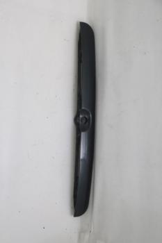 Preview: Heckklappenblende 90435719 Opel OMEGA B Caravan