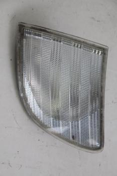 Preview: Blinker vorn links 6388200821 Mercedes VITO 1 W638