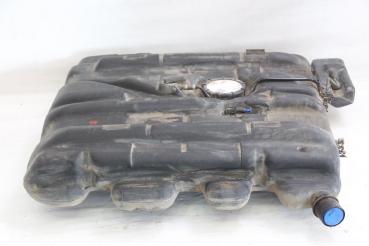 Kraftstofftank 6384710701 Mercedes VITO 1 W638