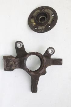 Preview: Achsschenkel vorn links 6383300232 Mercedes VITO 1 W638