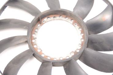 Preview: Ventilator (am Kühler) 058121301D VW PASSAT 3BG
