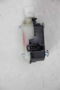 Preview: Stellmotor ZV Tankklappe 1Z0810773 Skoda OCTAVIA 2 1Z Combi