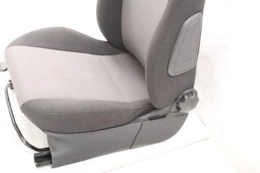Preview: Sitz vorn links 93320578 Opel MERIVA A