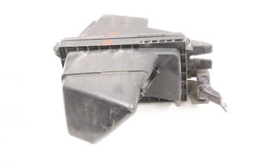 Luftfiltergehäuse 165008H320 Nissan X-TRAIL 1