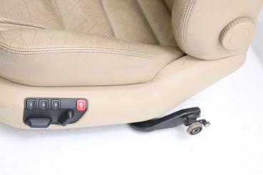 Preview: Sitz vorn links 3B0881405CSRCY VW PASSAT 3BG