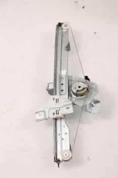 Preview: Fensterheber elektrisch vorn rechts 807206838R DACIA DUSTER 1