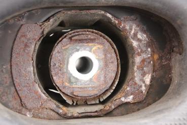 Achse hinten 1693500100 Mercedes B-KLASSE W245