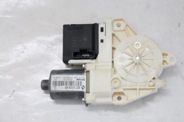 Preview: Fensterheber-Motor hinten links 827310185R Renault MEGANE 3 BZO