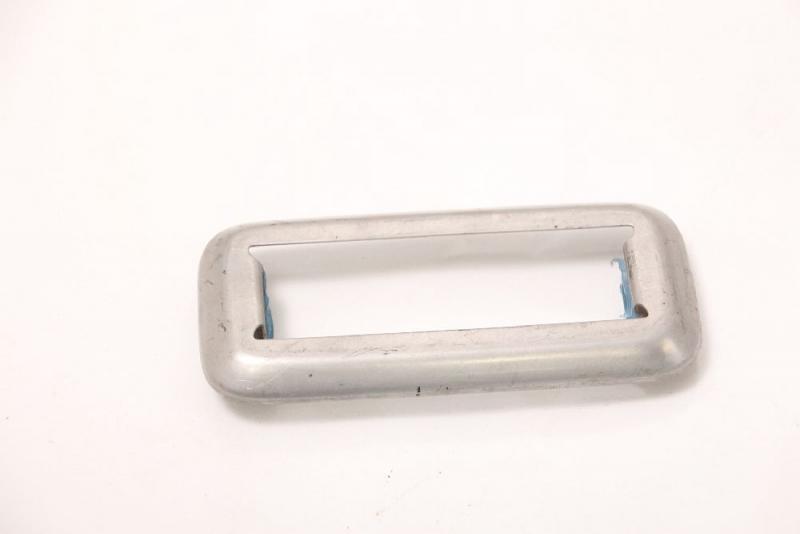 Preview: Abdeckung 7H0883087 VW T5 BUS