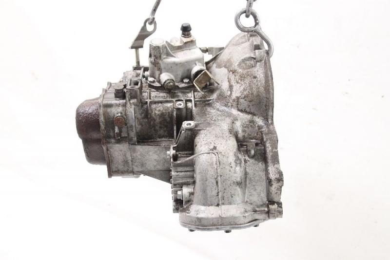 Preview: Getriebe 5 Gang 24451636 Opel VECTRA B CC