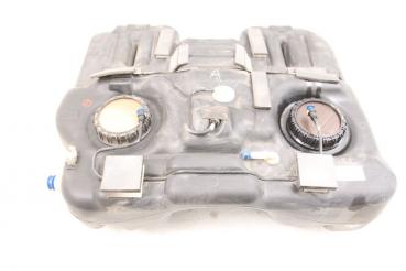 Kraftstofftank 311002B000 Hyundai SANTA FE 2 CM