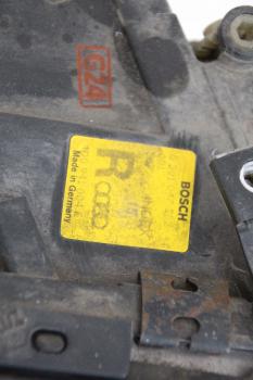 Preview: Scheinwerfer rechts 4D0941004E Audi A8 D2