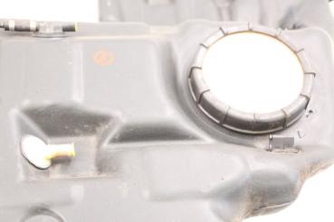 Preview: Kraftstofftank 4D0201085AB Audi A8 D2