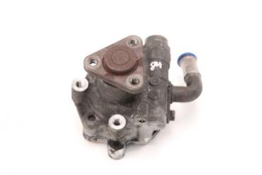 Lenkung Servopumpe 8D0145177Q VW PASSAT Variant 3B