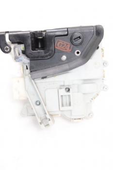 Preview: Türschloß hinten links 8K0839015C Audi Q5 8R