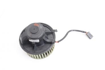 Preview: Heizgebläsemotor 893819021 Audi 80 89