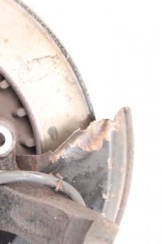 Preview: Achsschenkel vorn links MR113894 Mitsubishi PAJERO SPORT K74