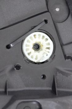 Preview: Fensterheber elektrisch vorn links BP4K5997XE Mazda 3 BK