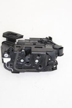 Türschloß hinten links 5K4839015Q VW GOLF SPORTSVAN