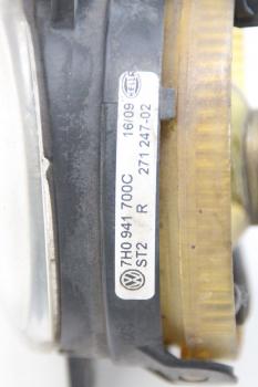 Preview: Scheinwerfer Nebel rechts 7H0941700C Skoda ROOMSTER 5J