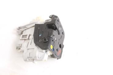 Preview: Türschloß hinten links 8E0839015AA Audi A4 B7 EC