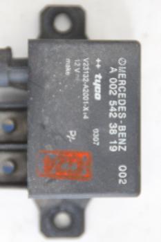 Relais 0025423819 Mercedes E-KLASSE W211