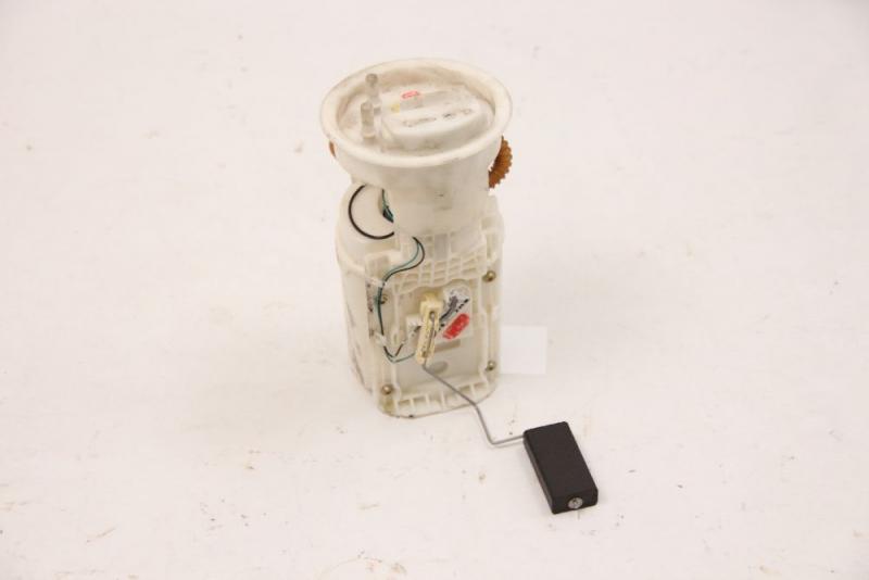 Preview: Benzinpumpe mit Geber 1J0919087J VW GOLF 4
