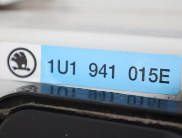 Preview: Scheinwerfer links 1U1941015E Skoda OCTAVIA 1 1U