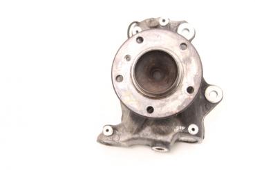Achsschenkel vorn links 31216793923 BMW 1er E81