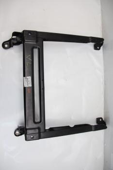 Sitzkonsole 7L0881677B VW TOUAREG 1 7L