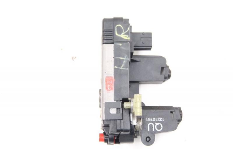 Türschloß hinten rechts 13210761 Opel VECTRA C Caravan