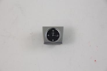 Uhr H04021001S Audi A8 4H D4