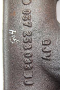 Preview: Abgaskrümmer 057253033BJ Audi A8 4H D4