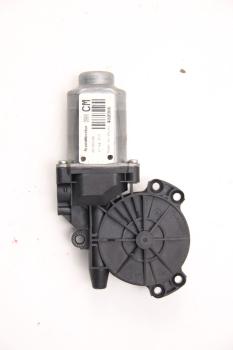 Preview: Fensterheber-Motor vorn rechts 824602B000 Hyundai SANTA FE 2 CM