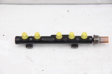 Preview: Diesel Verteilerrohr 9804776780 Ford FOCUS 3 Turnier