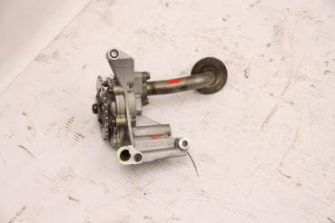Oelpumpe 06A115105B VW CADDY 3 Kasten