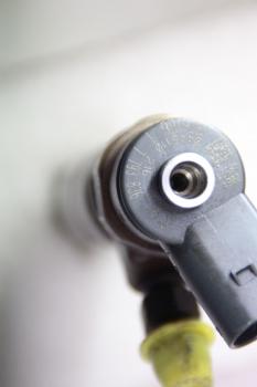 Preview: Einspritzduese (Diesel) Zylinder 4 7793836 BMW 5er Touring E61