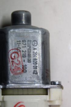 Preview: Fensterheber-Motor vorn links 2048200142 Mercedes E-KLASSE S212