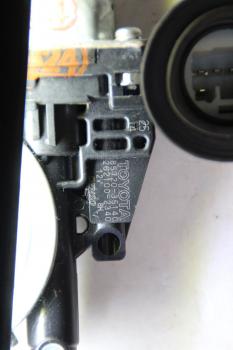 Preview: Fensterheber-Motor hinten rechts 8572035140 Toyota RAV4 3 SA CA