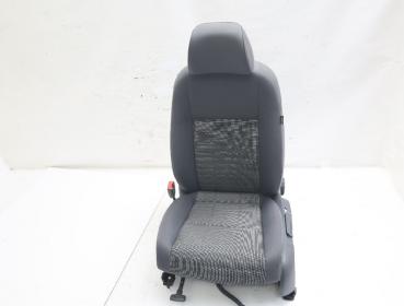 Sitz vorn links 1K4881105PA VW GOLF 5