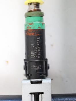 Preview: Einspritzeinheit 5M5G9H487 Ford FIESTA 6 JA