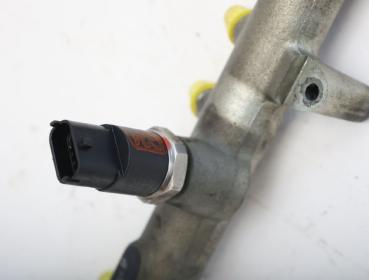 Preview: Diesel Verteilerrohr 3140027001 Kia SPORTAGE 2 JE