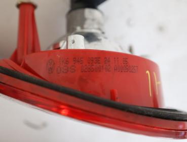 Preview: Rückleuchte links innen 1K6945093E VW GOLF 5