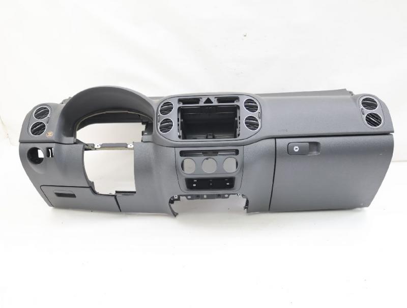 Armaturenbrett 5M1857001R VW GOLF PLUS