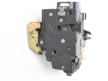 Türschloß vorn rechts 4B1837016G Audi A6 Avant C5