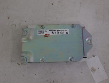 Preview: Radio-Verstärker-Einheit 05091012AI Jeep CHEROKEE KK