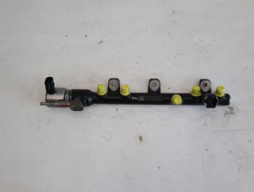 Diesel Verteilerrohr 175211218R Nissan NAVARA D23