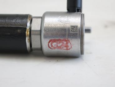 Preview: Diesel Verteilerrohr 175211218R Nissan NAVARA D23