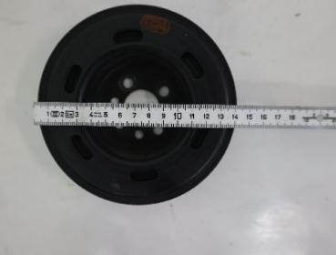 Preview: Riemenscheibe 06A105243E Audi A3 8L
